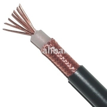 長距離伝送 RG213 PE隔熱と銅導体を持つ同軸ケーブル